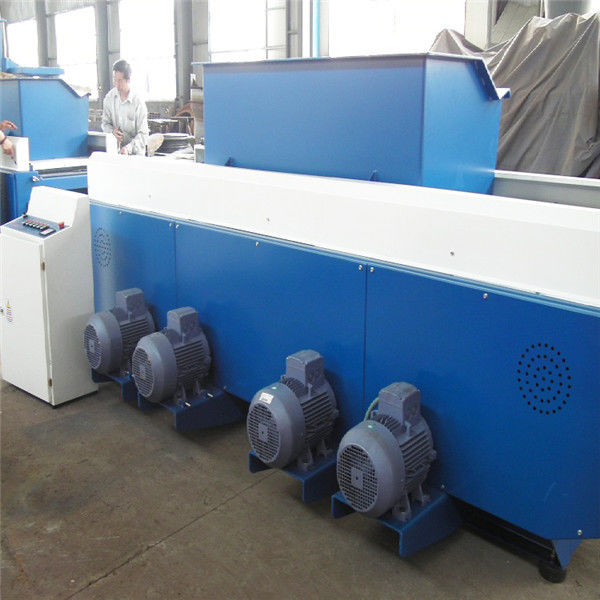 HSS 1000kg/Hour 1400mm Wood Shaving Machine