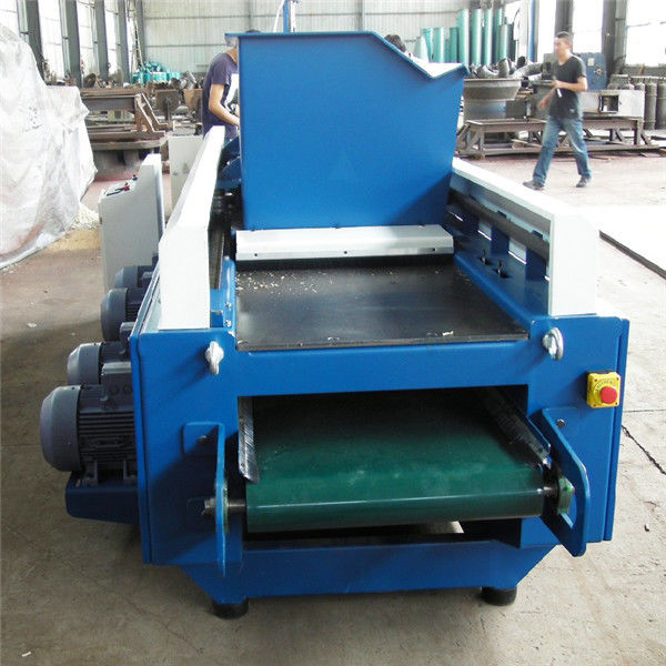 HSS 1000kg/Hour 1400mm Wood Shaving Machine