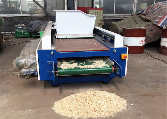 3000kg 0.5mm 3800rpm 1500kg/H Wood Shaving Machine
