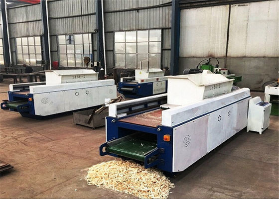 800kg/H Electric Horizontal Type Wood Shaving Mill For Animal Bedding